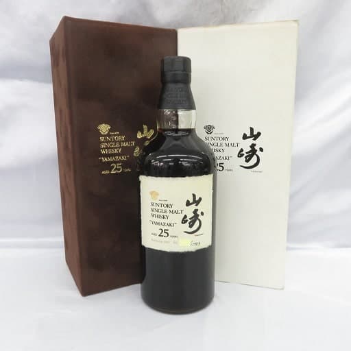 山崎 25年 2005ボトルイン シングルモルト ベロアケースの買取参考画像